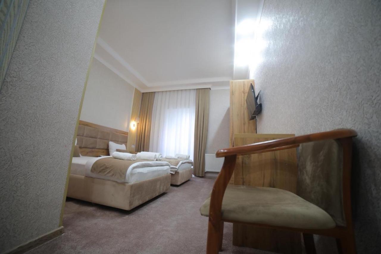 Hotel Tinchlik Plaza Urgench Ngoại thất bức ảnh